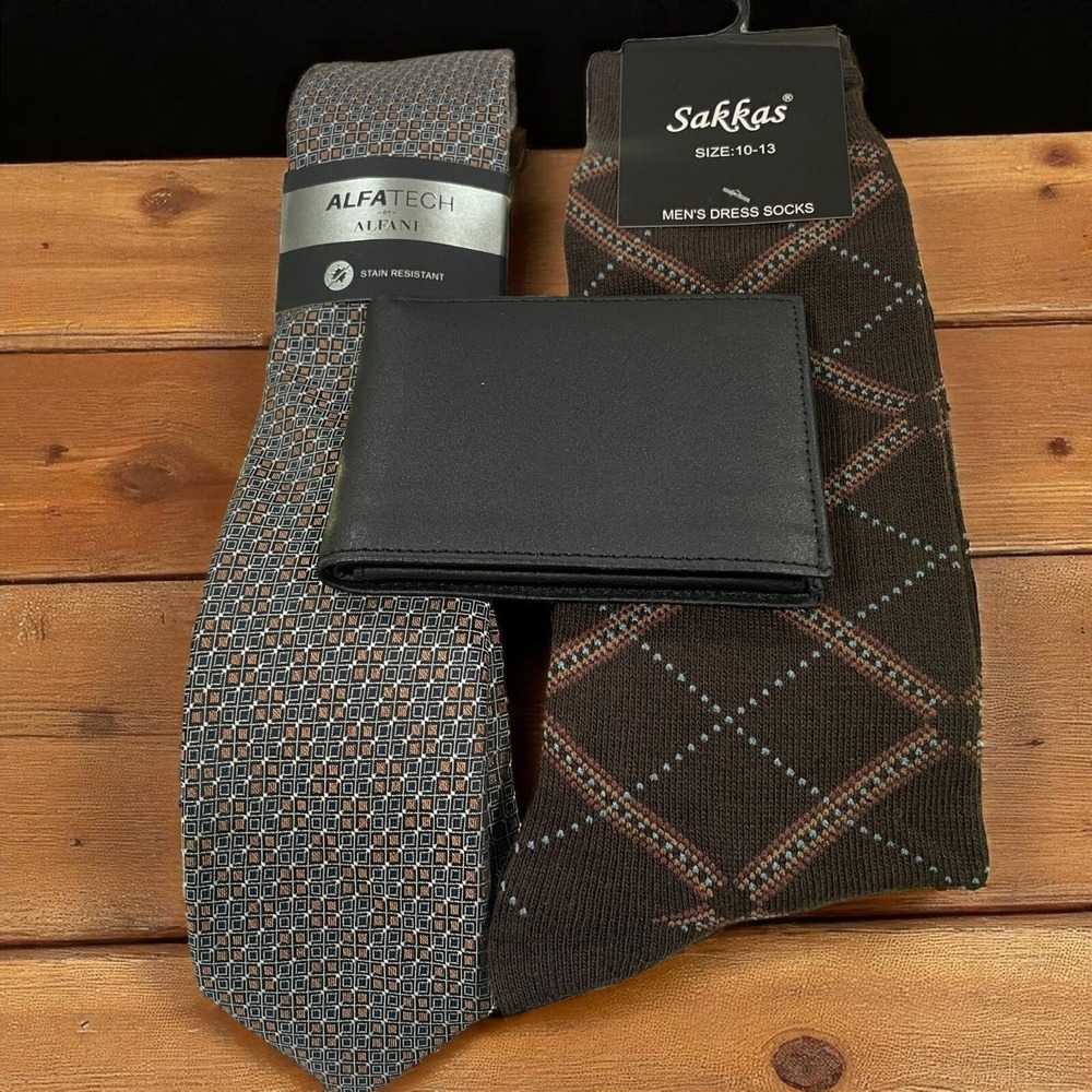 Mens Dress Socks‎ Tie Wallet Gift Set Alfani Genuine Leather Business Formal